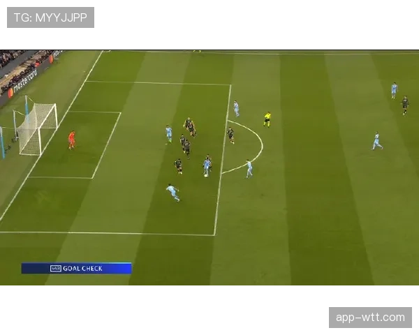 欧冠测试“智能越位线”与“压迫热点图”实时叠加显示技术 欧冠测试“智能越位线”与“压迫热点图”实时叠加显示技术